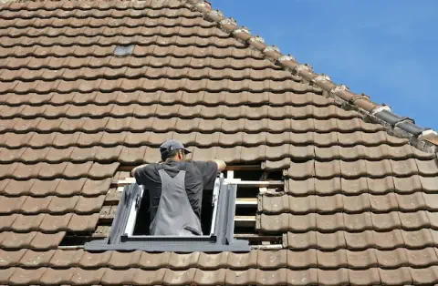 Pose de velux - Saint-Pierre-Langers
